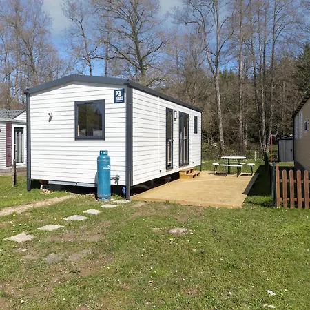 Premium Caravan In With Terrace * Érezée